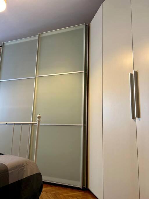 Porta Genova Suite Modern House Milan Bagian luar foto